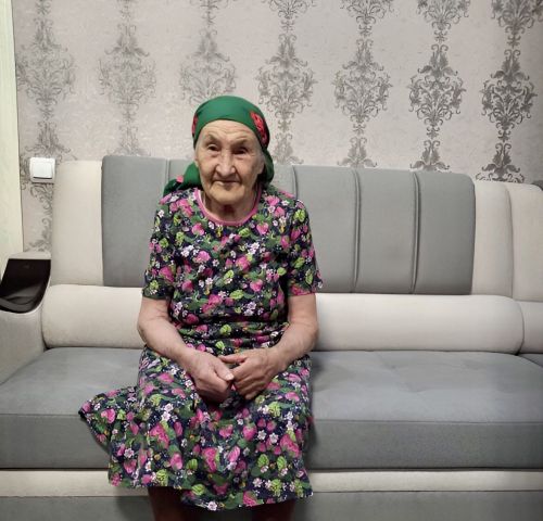 «Атаймылэн ожын кулэмез вань азьпал улонмес воштӥз»