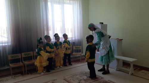 Норма балалар бакчасы кунаклар кабул итте (фото)