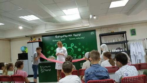 Балтач мәктәбенең 2 сыйныф укучылары республика Рәисе белән очрашкан (бик күп фото)