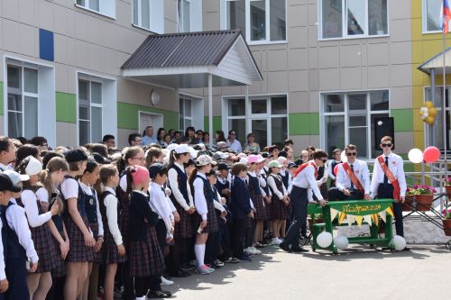 Балтач мәктәбендә узган «Соңгы кыңгырау»дан фоторепортаж