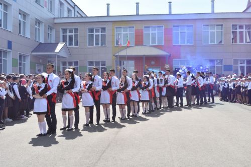 Балтач мәктәбендә узган «Соңгы кыңгырау»дан фоторепортаж