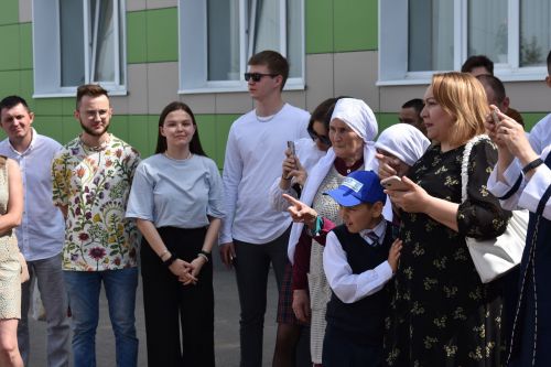 Балтач мәктәбендә узган «Соңгы кыңгырау»дан фоторепортаж