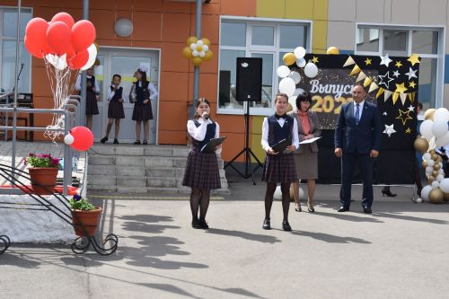 Балтач мәктәбендә узган «Соңгы кыңгырау»дан фоторепортаж