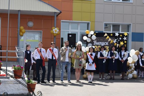 Балтач мәктәбендә узган «Соңгы кыңгырау»дан фоторепортаж