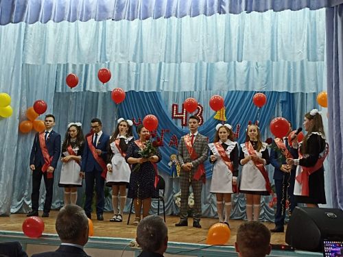 Куныр мәктәбе  тугыз кошчыгын зур тормышка озатты (+фото)