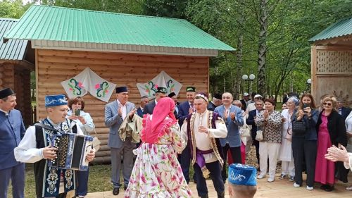 Балтач район үзәгендә Сабантуе гөрли (фото)