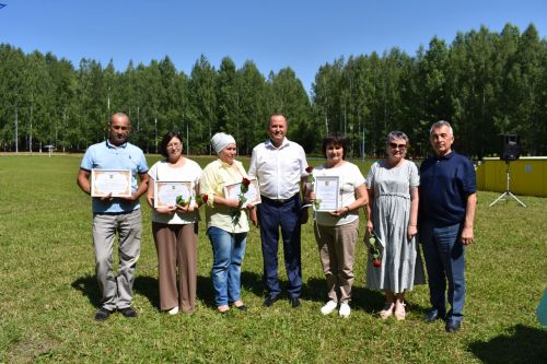 Балтач медицина хезмәткәрләре бүген бәйрәм итте (+ бик күп фото)