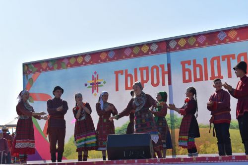 «Гырон быдтон» куноосты люказ (фоторепортаж)