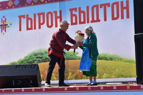 «Гырон быдтон» куноосты люказ (фоторепортаж)