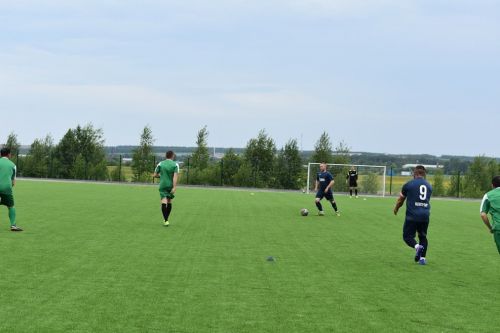 Балтачта газчылар футбол уйнады. Кем