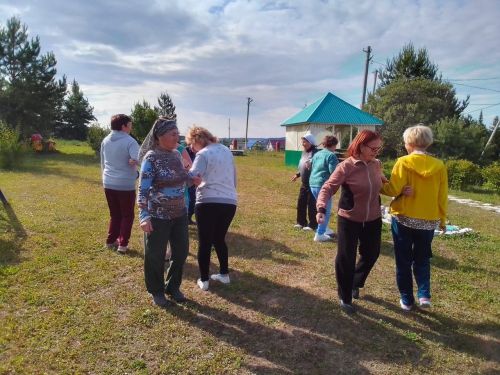 Бер яшьлектә, бер картлыкта (фото)