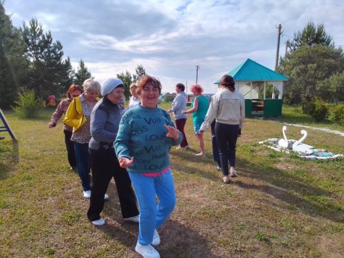 Бер яшьлектә, бер картлыкта (фото)
