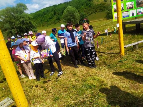 Нөнәгәрдә Корбан гаете уңаеннан, балалар өчен бәйрәм чарасы узган (фото)