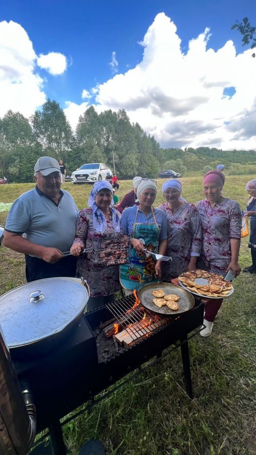 Нөнәгәрдә Корбан гаете уңаеннан, балалар өчен бәйрәм чарасы узган (фото)