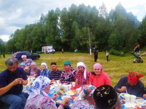 Нөнәгәрдә Корбан гаете уңаеннан, балалар өчен бәйрәм чарасы узган (фото)