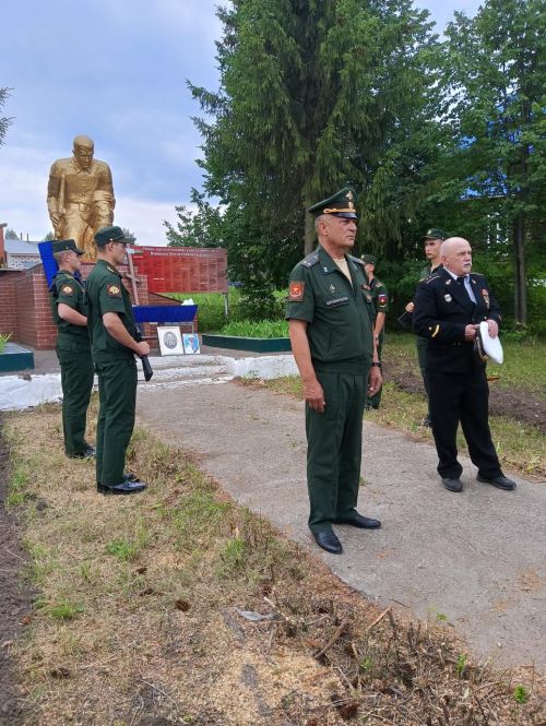 Балтачлылар хәрби ветеран белән хушлашты