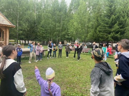 Балтачта махсус хәрби операциядә булганнарның һәм опекун гаиләләрдә тәрбияләнүче балалар өчен бәйрәм оештырылды (фото)