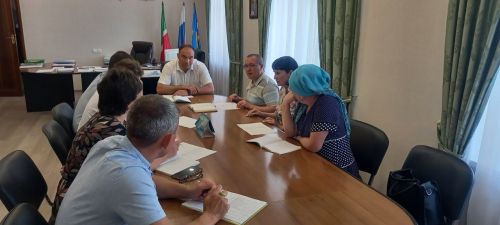 Конверттагы хезмәт хакы лаеклы пенсиягә юл яба