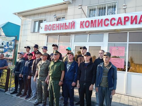 Солдатка китте егетләр (фото)
