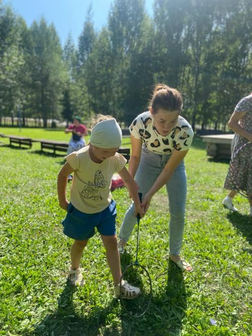 СВОда һәм СОП гаиләләрендә тәрбияләнүче балалар өчен күңел ачу чарасы үткәрелде (фото)