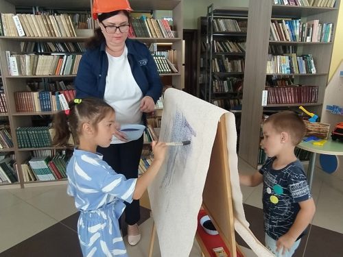 Балтач үзәк балалар китапханәсендә «Без — оста төзүчеләр» дип исемләнгән һөнәри иртә үткәрелде (фото)
