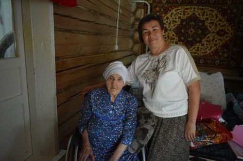 Юбиляр 40 елдан артык санэпидемстанциядә хезмәт куйган (фото)