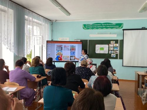 Татар теле һәм әдәбияты укытучыларының август киңәшмәсе (фото)