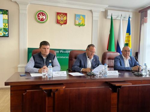 Кече хуҗалык формаларын үстерү буенча семинар — киңәшмә узды (фото)