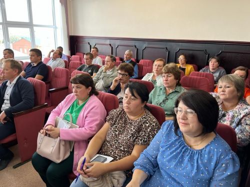 Кече хуҗалык формаларын үстерү буенча семинар — киңәшмә узды (фото)