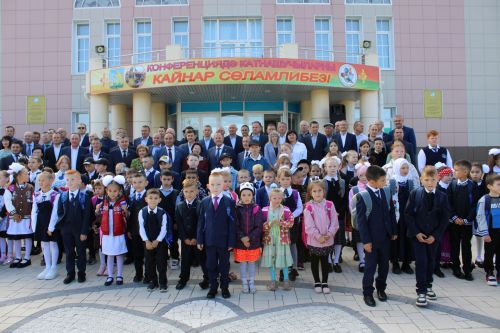Август киңәшмәсе-4: «Мәктәпкә әзерләнергә ярдәм ит» акциясе быел да киң масштабта узды