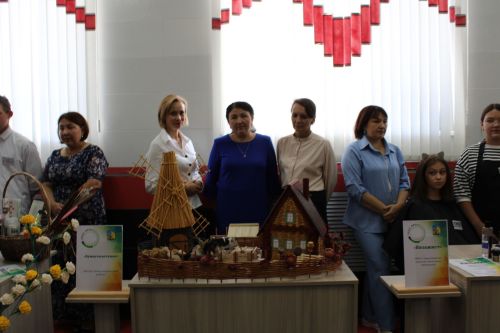 Август киңәшмәсе – 5: Сыйфатлы белем, тәрбия – беренче урында