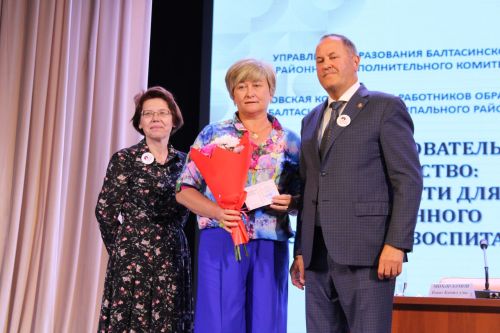 Август киңәшмәсе – 5: Сыйфатлы белем, тәрбия – беренче урында