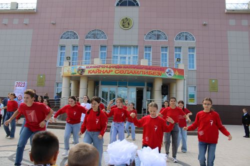 Август киңәшмәсе-4: «Мәктәпкә әзерләнергә ярдәм ит» акциясе быел да киң масштабта узды