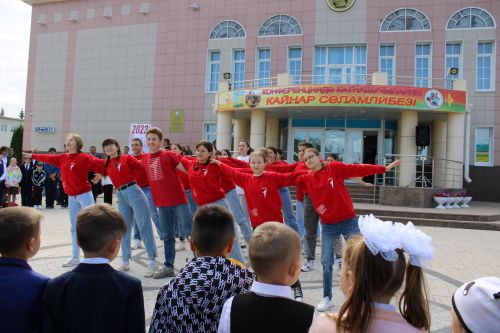 Август киңәшмәсе-4: «Мәктәпкә әзерләнергә ярдәм ит» акциясе быел да киң масштабта узды