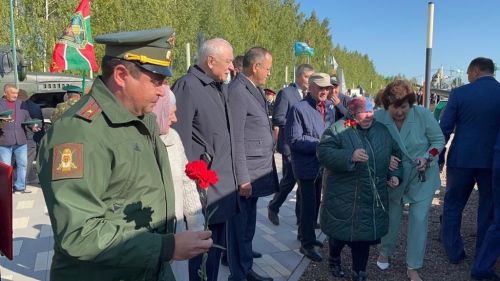 Балтачта махсус хәрби операциядә катнашучы райондашларыбыз хөрмәтенә стелла ачылды (фото)