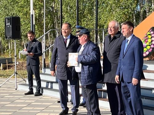 Балтачта махсус хәрби операциядә катнашучы райондашларыбыз хөрмәтенә стелла ачылды (фото)