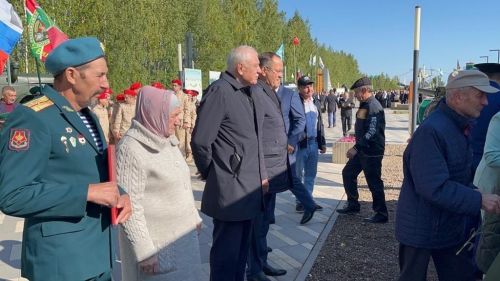 Балтачта махсус хәрби операциядә катнашучы райондашларыбыз хөрмәтенә стелла ачылды (фото)