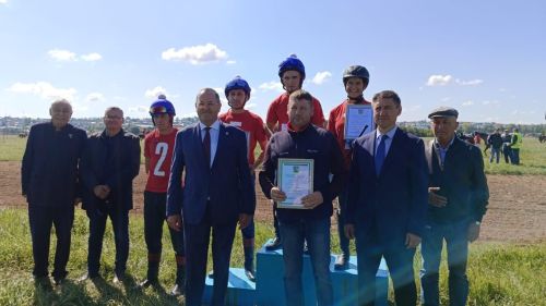 Балтачта Республика көне уңаеннан ат чабышы булды (фото)
