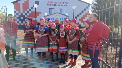 Урта Көшкәт мәдәният йорты ремонттан соң үз ишекләрен ачты (фото)