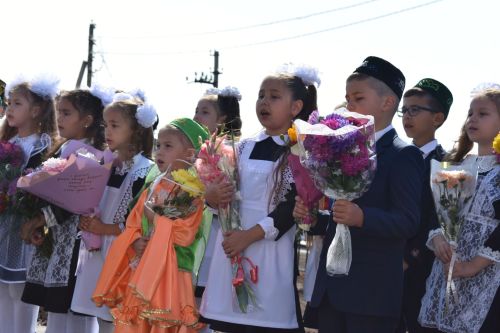 Кызыл тасмалар киселде... Алан мәктәп-бакча комплексы ишекләрен ачты (бик күп фото)