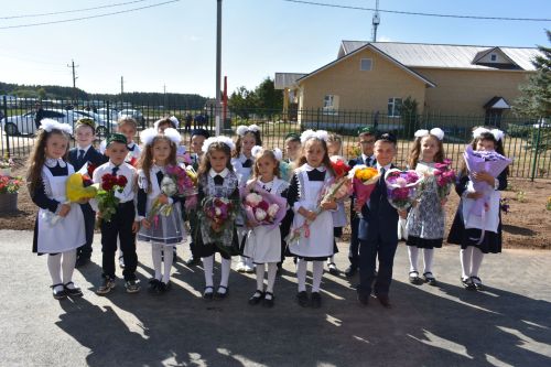 Кызыл тасмалар киселде... Алан мәктәп-бакча комплексы ишекләрен ачты (бик күп фото)