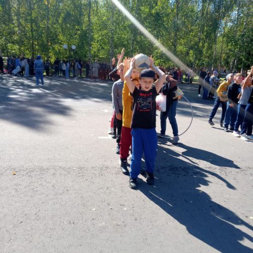 Балтач гимназиясендә нинди бәйрәм булган? (бик күп фото)