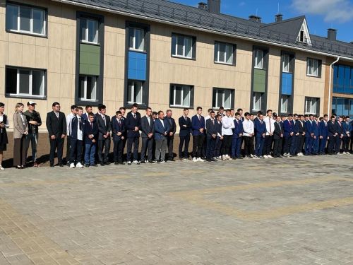 Нормадагы көллият яңа уку елына заманча яңарыш кичереп аяк басты (фото)