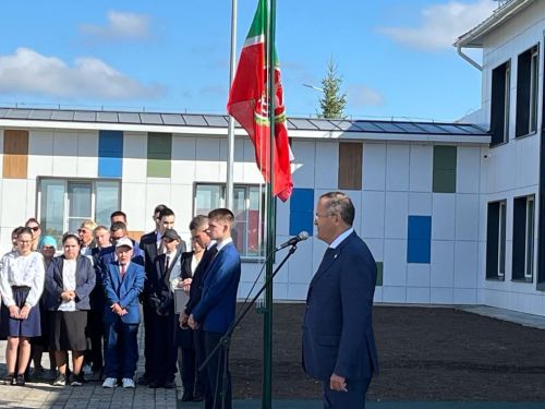 Нормадагы көллият яңа уку елына заманча яңарыш кичереп аяк басты (фото)