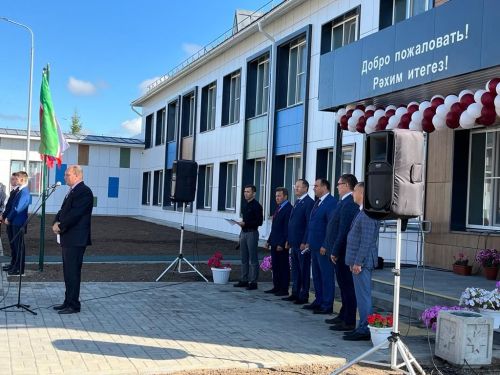 Нормадагы көллият яңа уку елына заманча яңарыш кичереп аяк басты (фото)