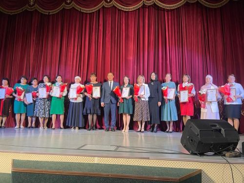 Бүген Балтачта тәрбиячеләрне хөрмәтләделәр (фото)