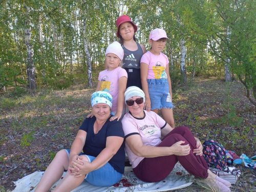 Орда 16 килограмлы карбызны икегә бүлеп, кая алып барганнар? (фото)