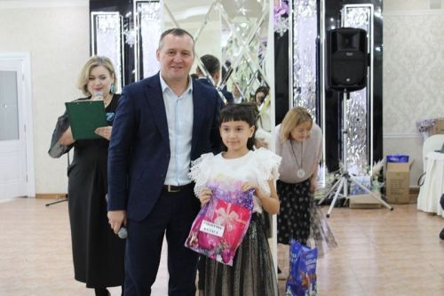 «Фикердәшләр»гә - 20 ел. Бәйрәм чарасыннан фоторепортаж