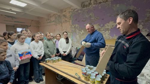 Тынычлык, иминлек шәмнәре! (фото)