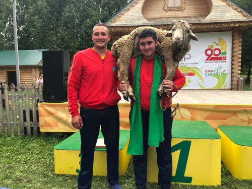 Рәдис «Алтын лига»да өченче булды